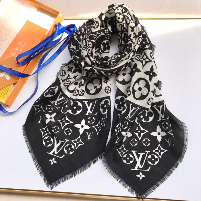 Louis Vuitton Scarf LV00083